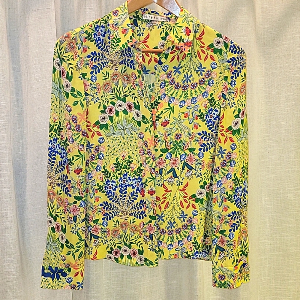 Alice + Olivia placket top